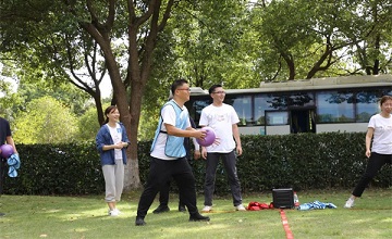 I once made 200 calls a day, but my performance was only 2,000 yuan?