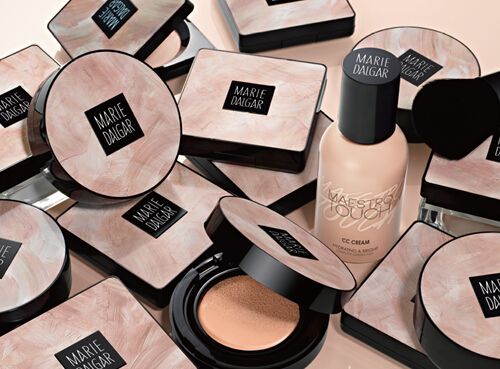 Marie Dejia cooperates with Alibaba to launch unmanned beauty vending machine