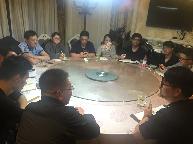 The first stop for Laogao's e-commerce study tour-Mr. Qilin's original studio