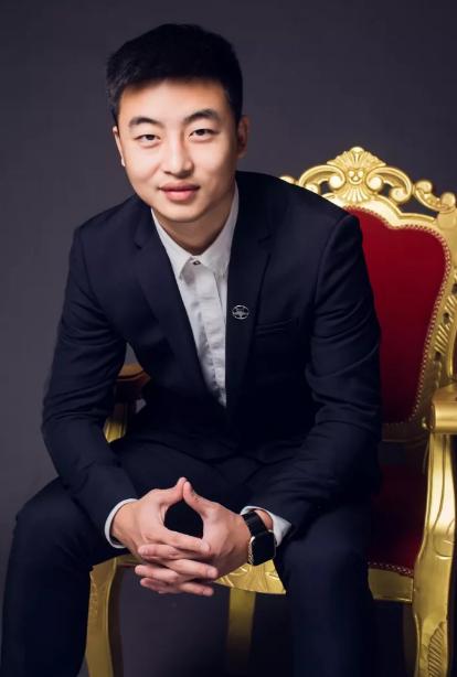 Dropped out of high school, and made Tmall store annual sales reach 120 million, becoming a lecturer at Taobao University Dropped out of high school, and made Tmall store annual sales reach 120 million, becoming a lecturer at Taobao University